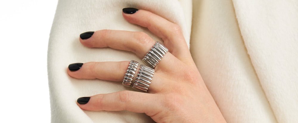 How to choose your ring size? The complete guide to measuring and sizing