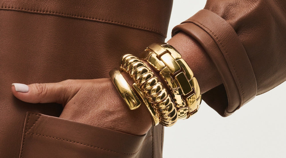 Daim et cuir – le retour des classiques dans les tendances automne 2025