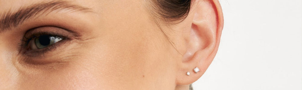 What Jewelry to Wear with a Sequin Dress? Check Out Our Suggestions!