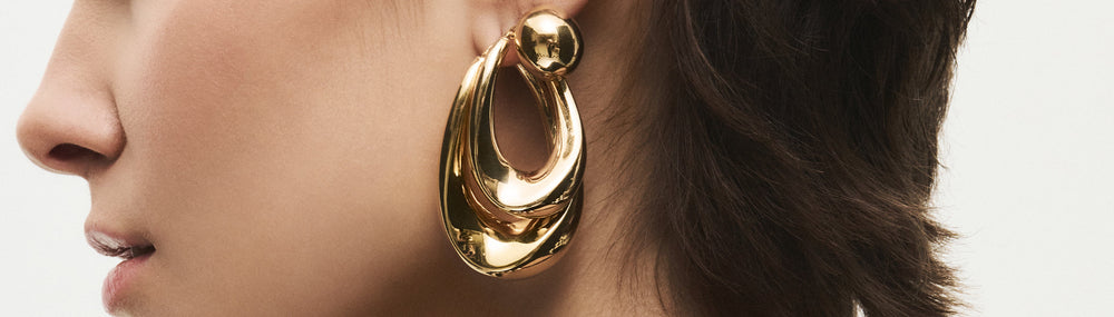 Comment porter des bijoux XXL ?