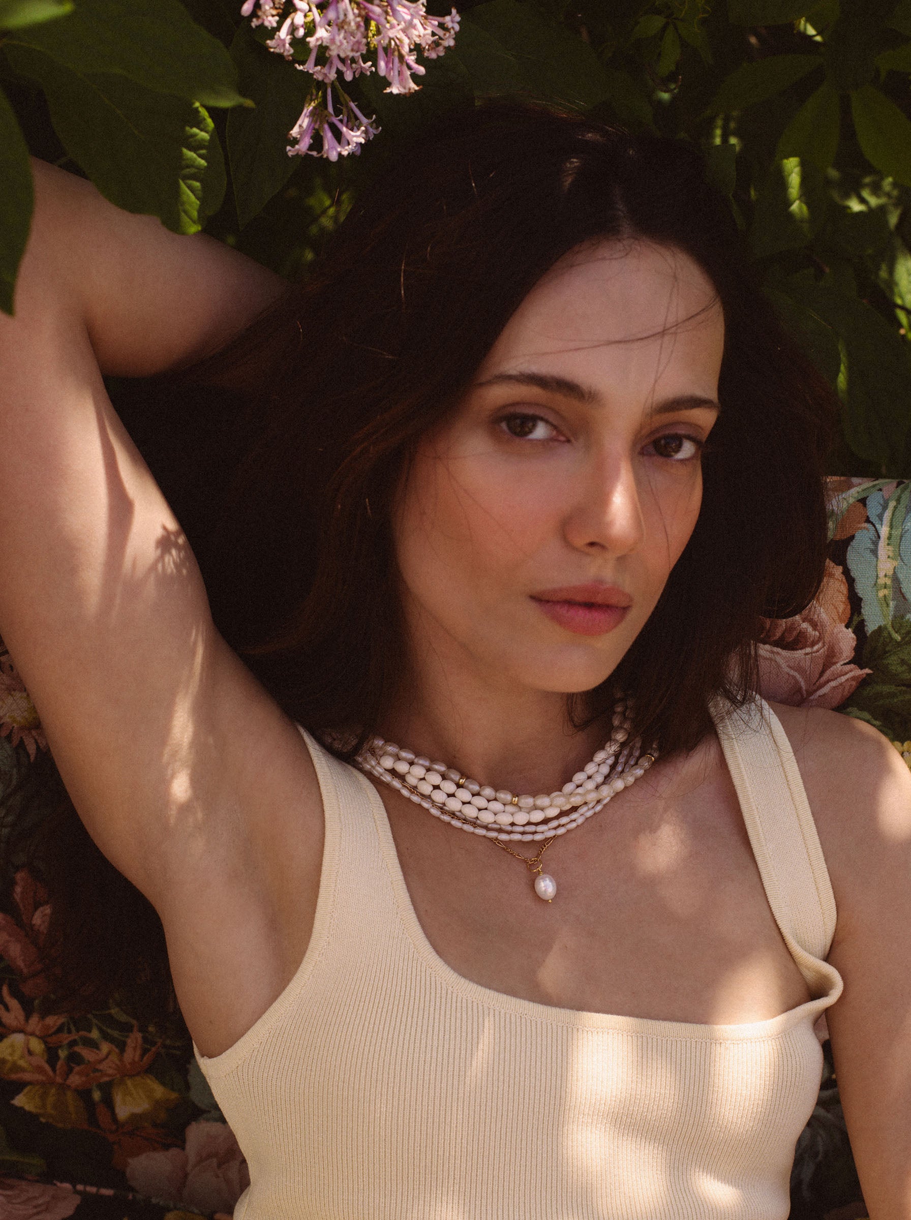 Necklace made of small white beads 3