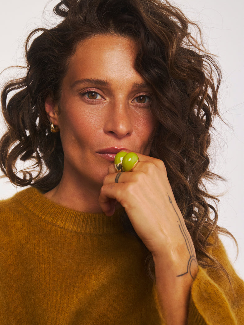 Large ring with olive green enamel 3 