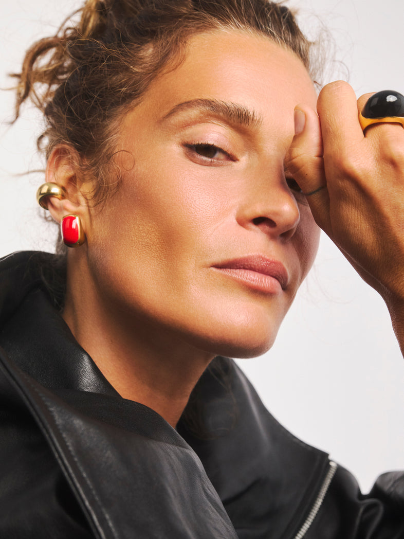  Gold-plated earrings with red enamel 2 