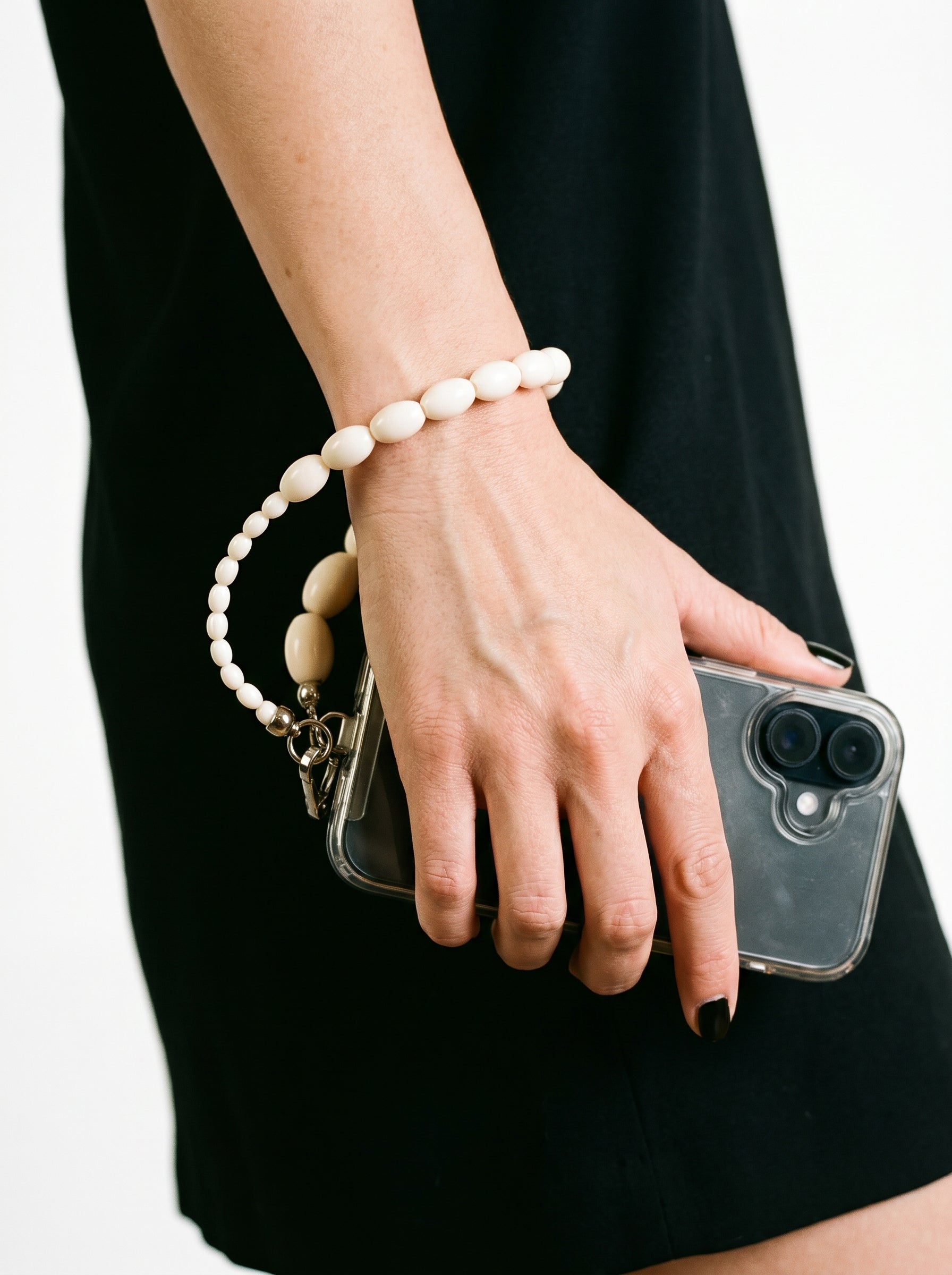 Cream beaded phone strap 1