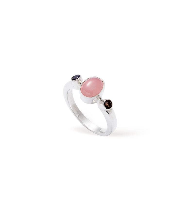  Silver ring with guava quartz 