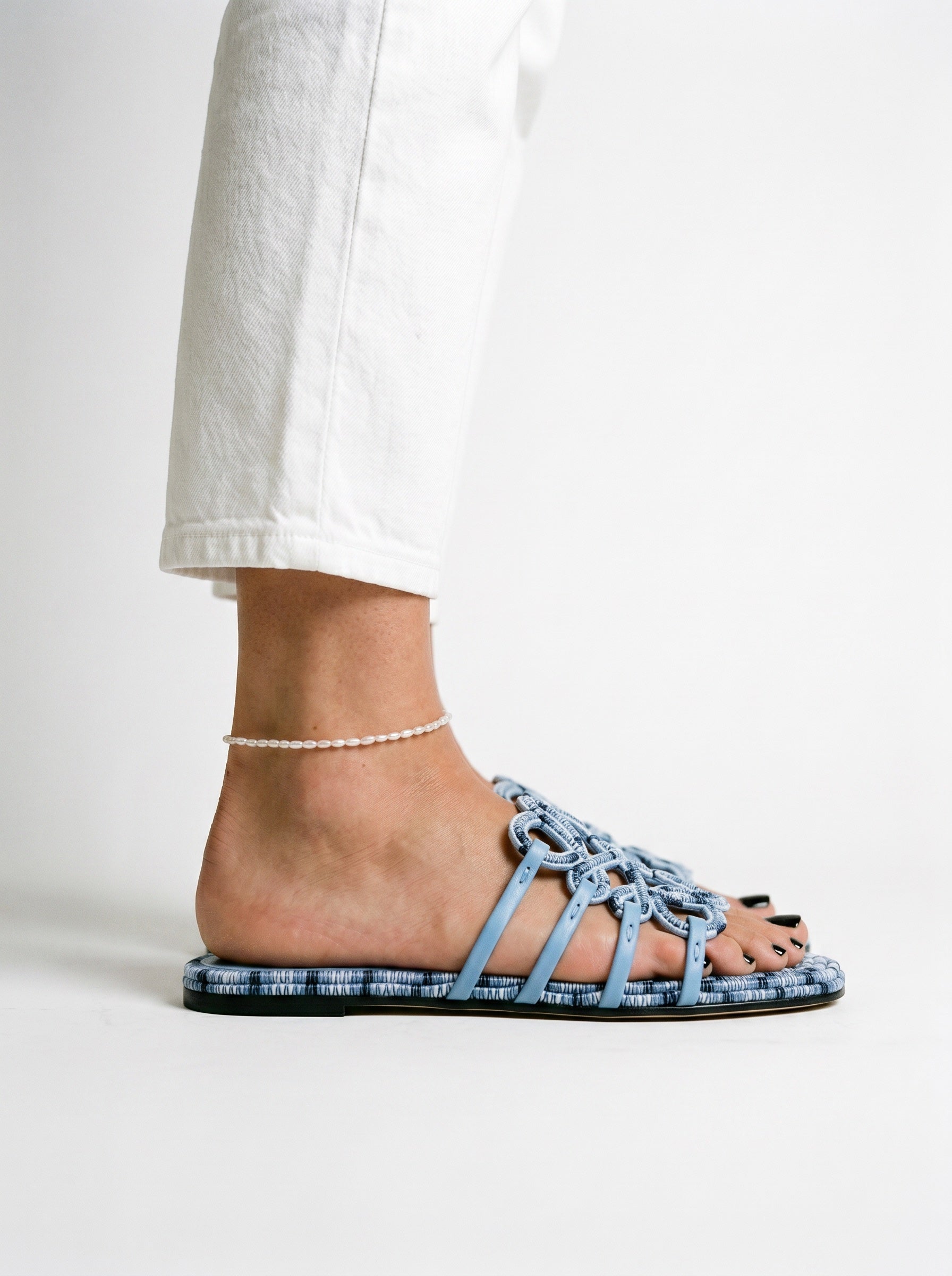 Cream beaded anklet 1