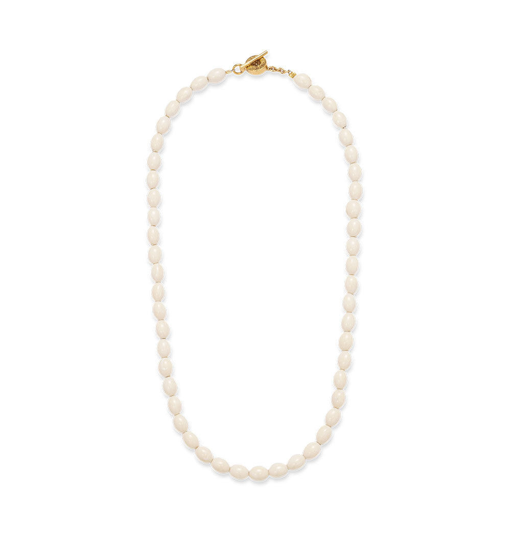 Cream Resin Bead Necklace 2